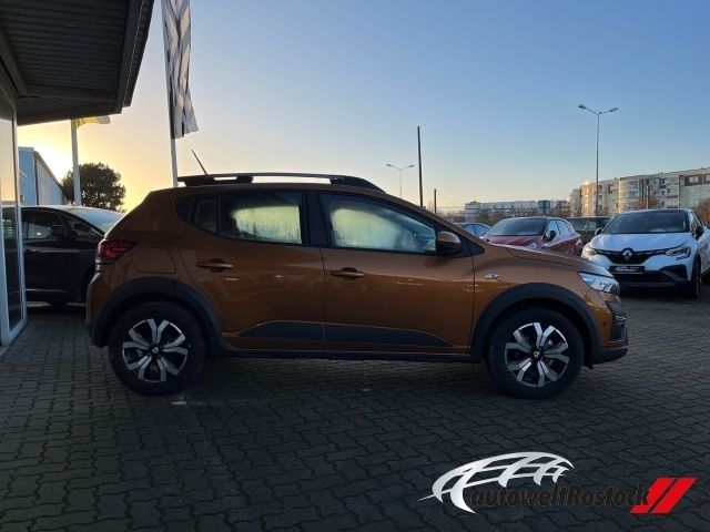 Dacia Sandero 2022