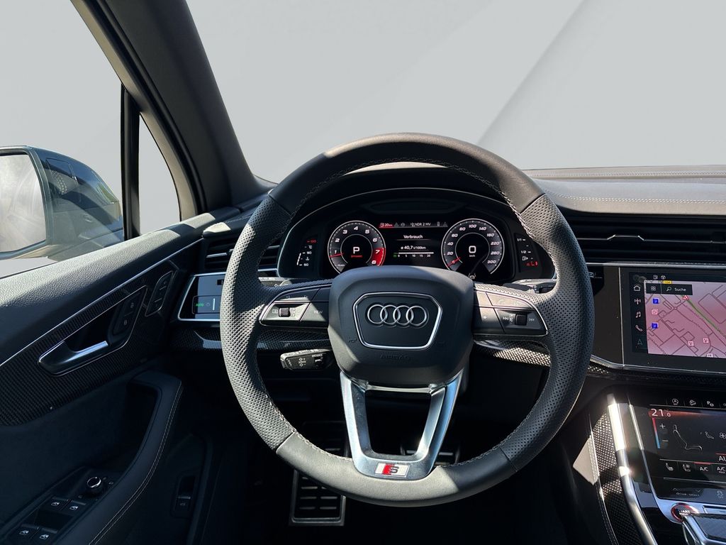 Audi SQ7 2025