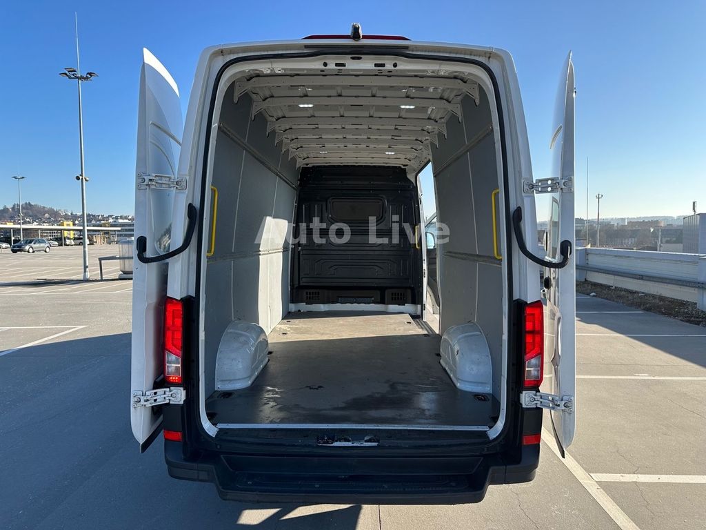 Volkswagen Crafter 2023