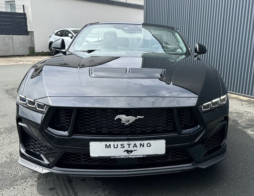 Ford Mustang 2025