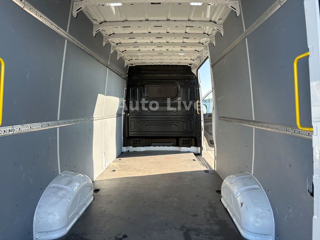 Volkswagen Crafter 2023