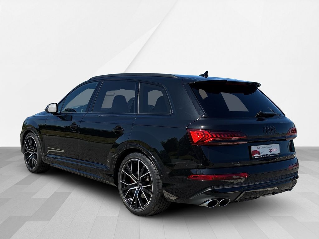 Audi SQ7 2025