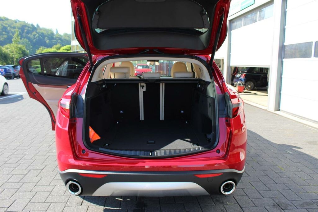 Alfa Romeo Stelvio 2019