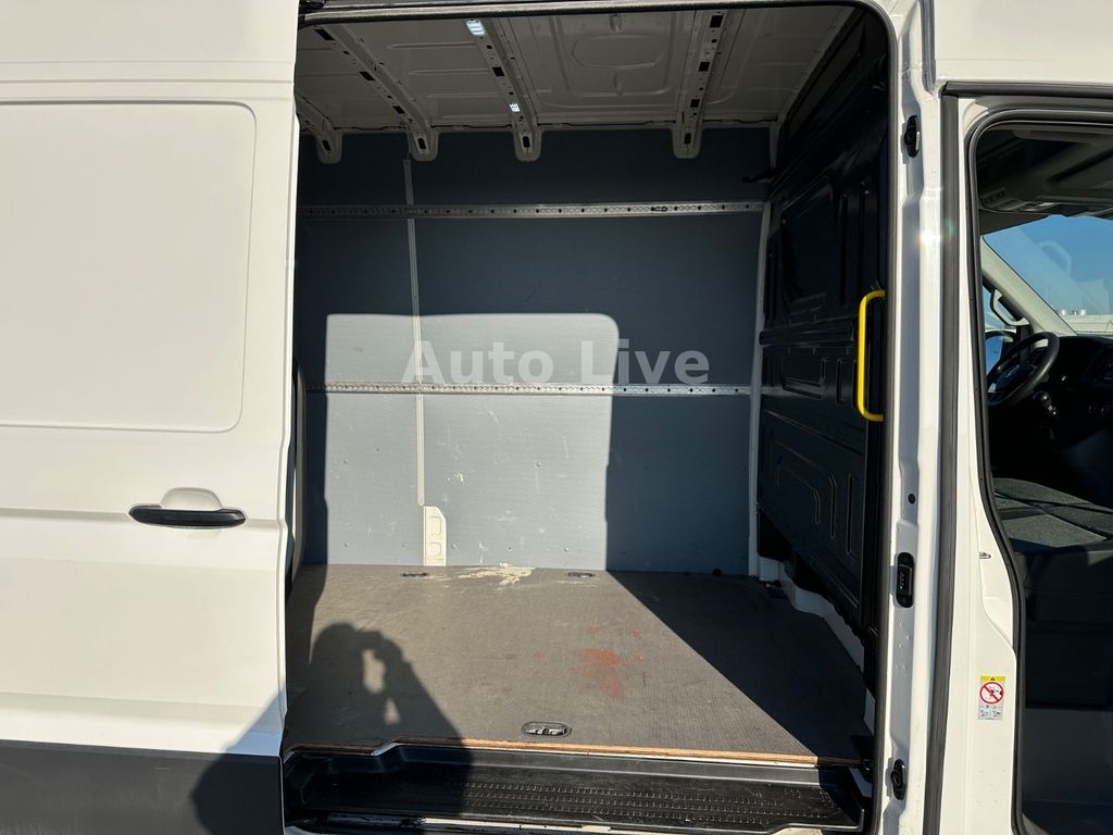 Volkswagen Crafter 2023