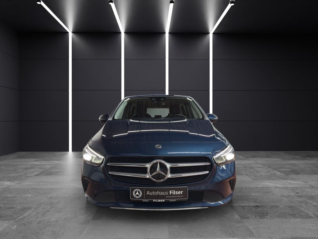 Mercedes-Benz B 220 2021