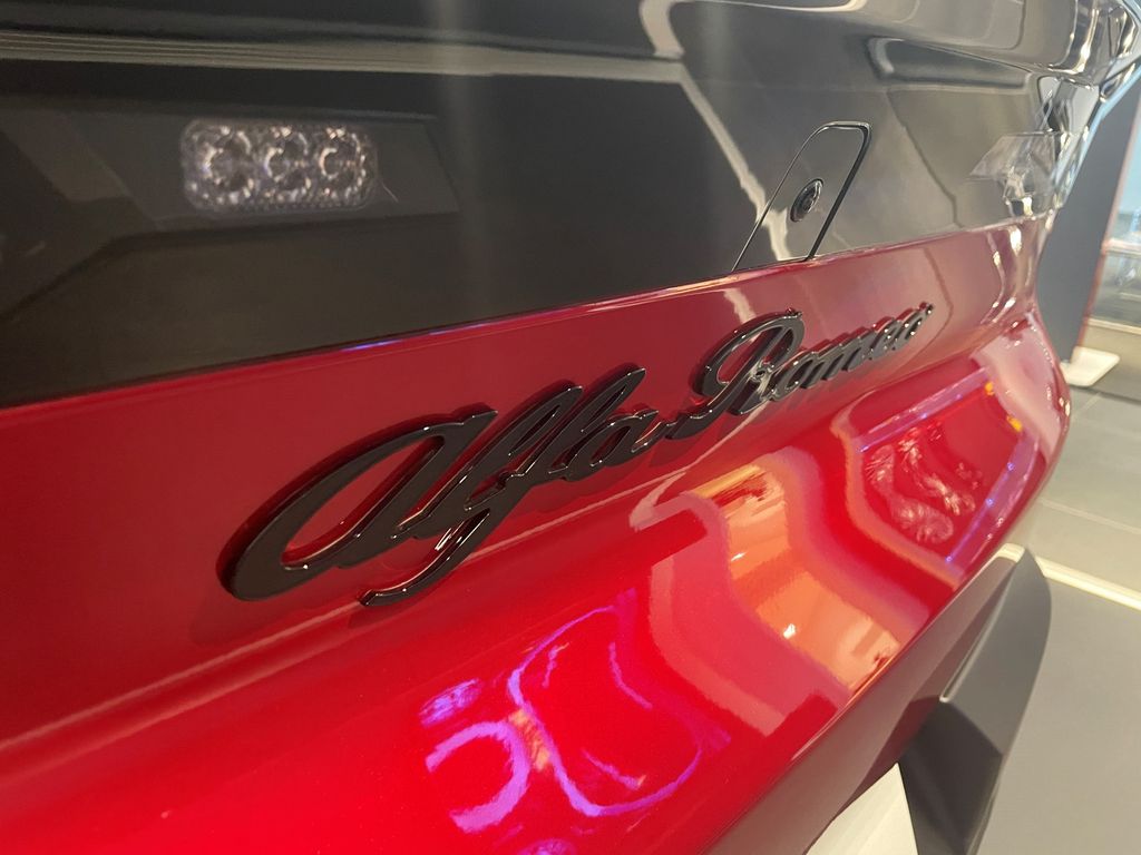 Alfa Romeo Junior 2025