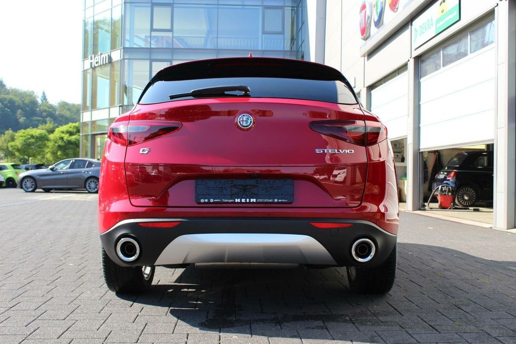 Alfa Romeo Stelvio 2019