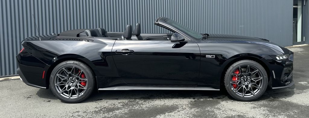 Ford Mustang 2025