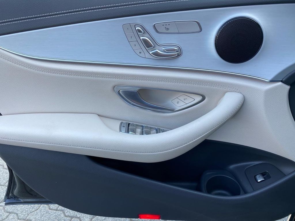 Mercedes-Benz E 300 2021