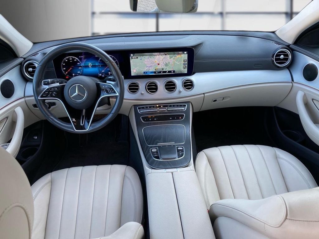 Mercedes-Benz E 300 2021