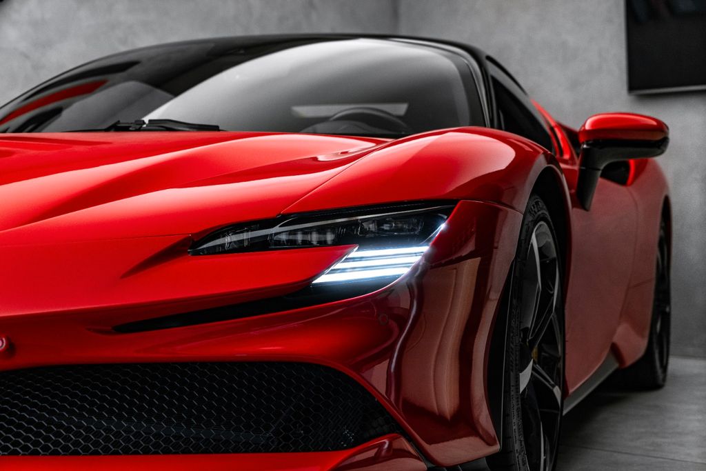 Ferrari SF90 2023