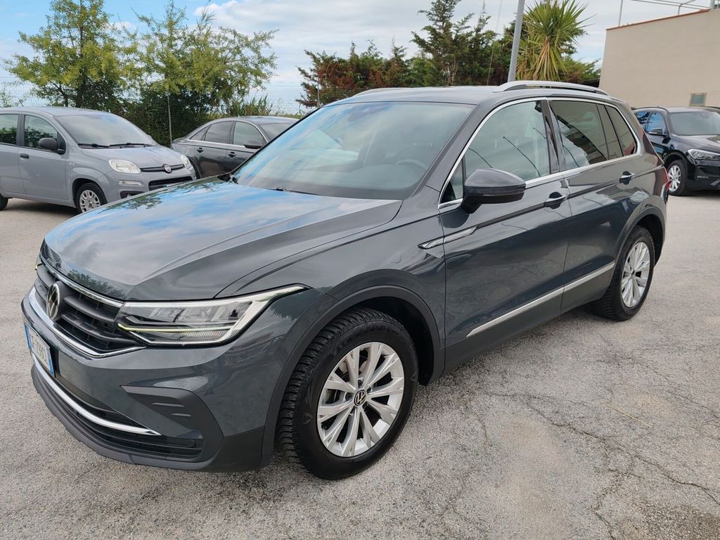 Volkswagen Tiguan 2021