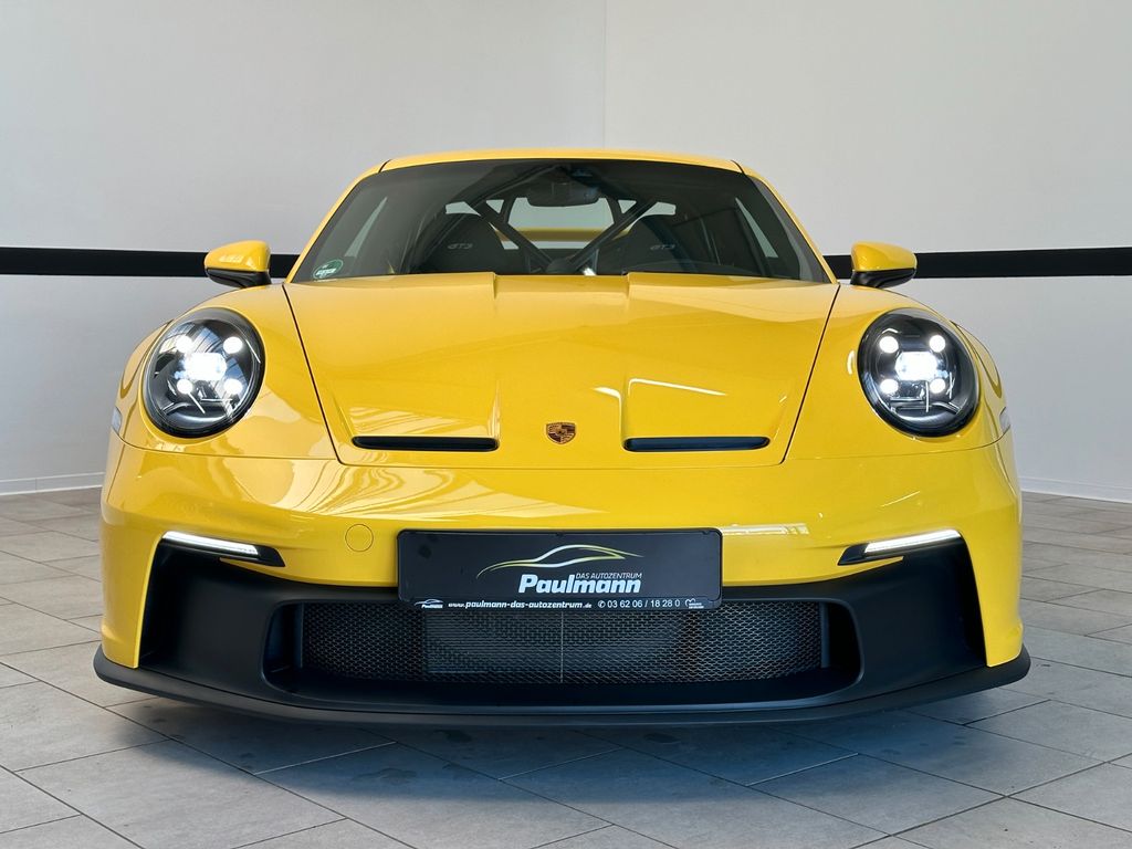 Porsche 992 2023