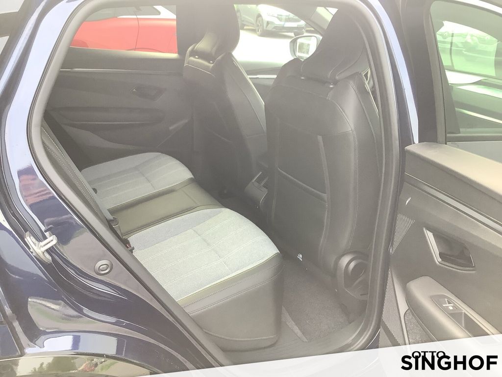 Renault Megane E-TECH 2023