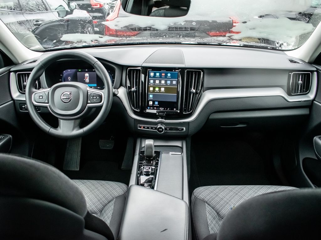 Volvo XC60 2022