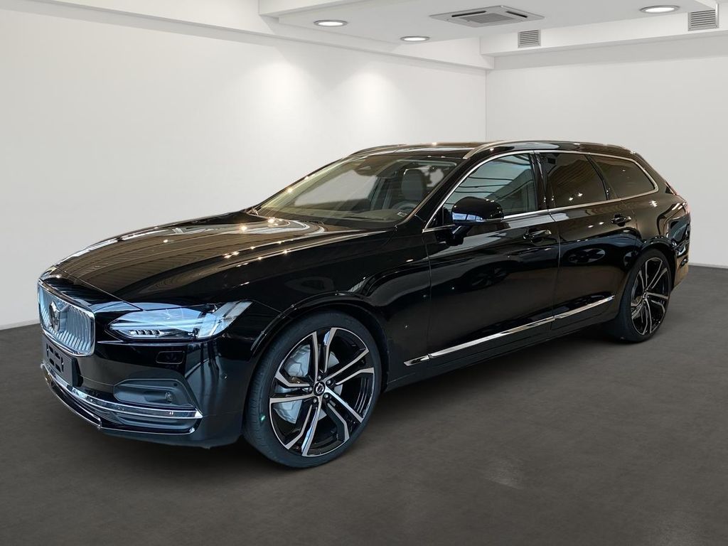 Volvo V90 2024