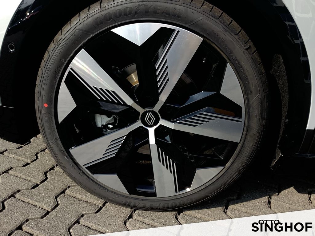 Renault Megane E-TECH 2024