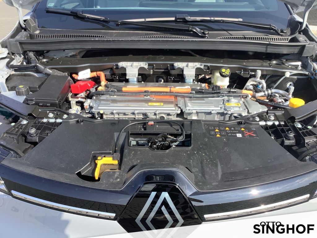 Renault Megane E-TECH 2024