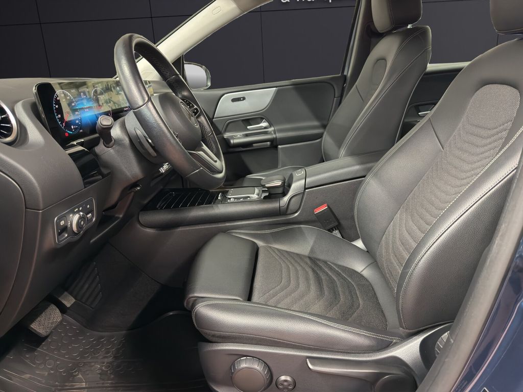 Mercedes-Benz B 220 2021