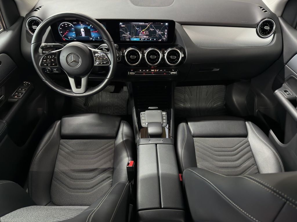 Mercedes-Benz B 220 2021