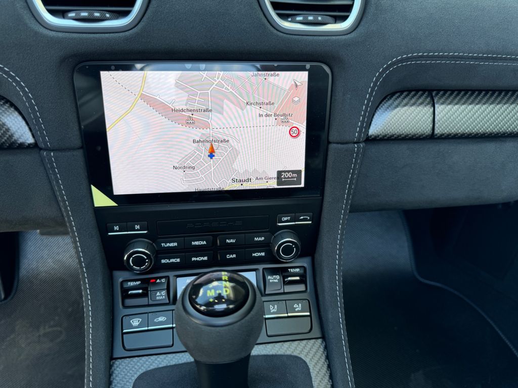 Porsche Boxster 2024