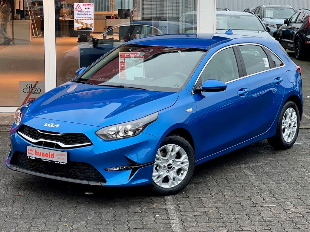 Kia cee'd / Ceed 2025