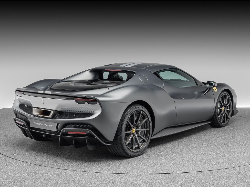 Ferrari 296 GTB 2024