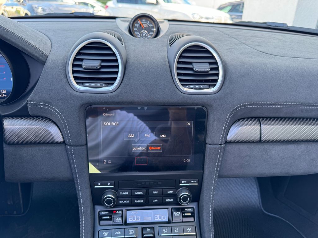 Porsche Boxster 2024