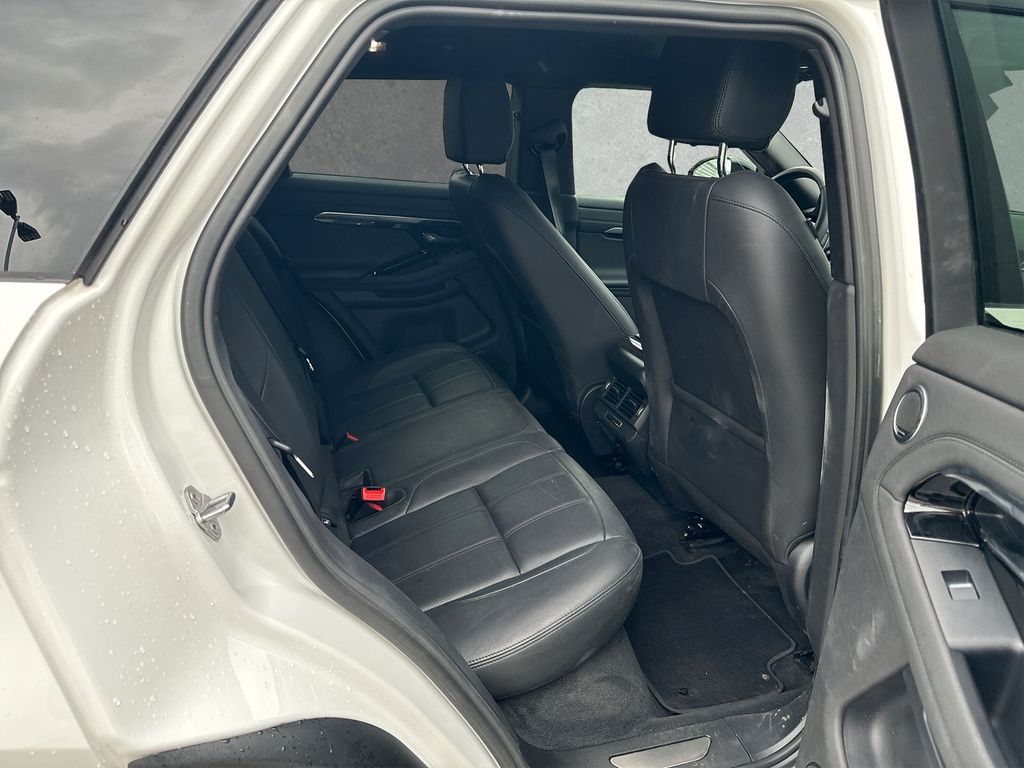 Land Rover Range Rover Evoque 2023