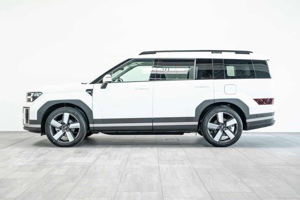 Hyundai SANTA FE 2025