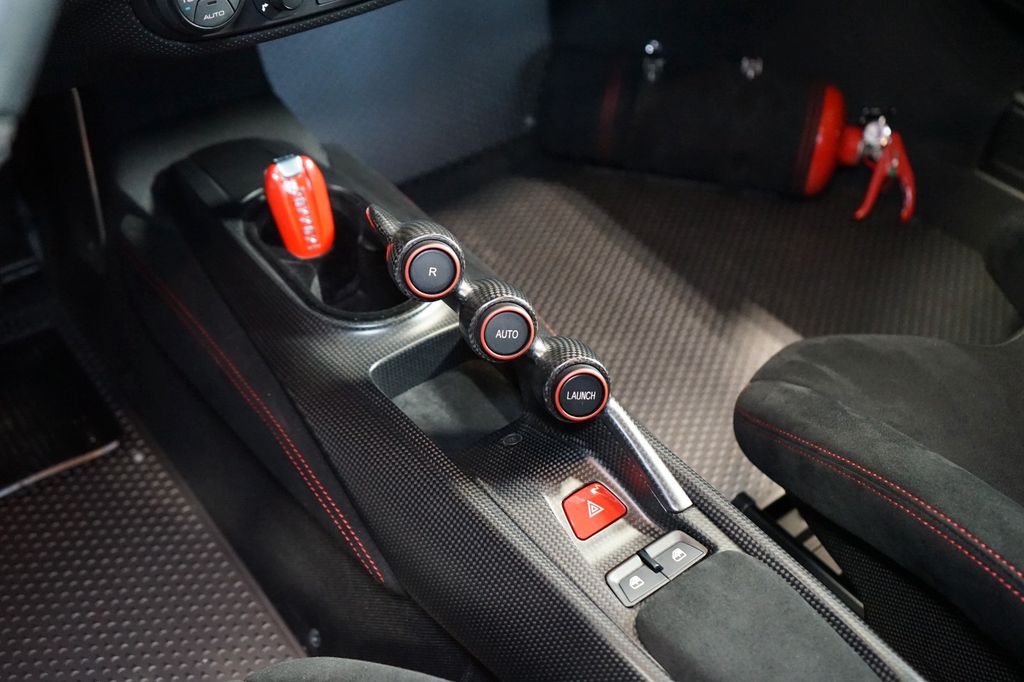 Ferrari 488 Pista 2020
