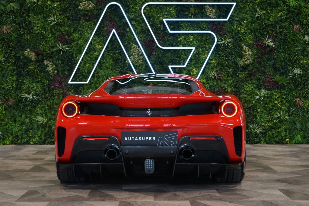 Ferrari 488 Pista 2020