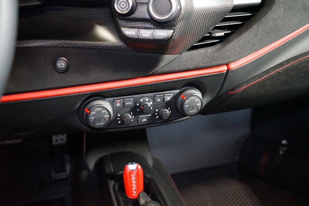 Ferrari 488 Pista 2020