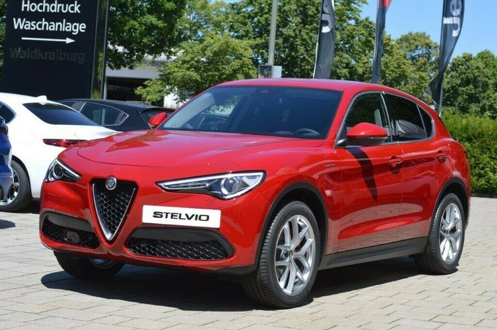 Alfa Romeo Stelvio 2021