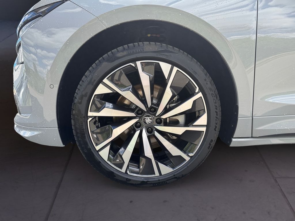Skoda Enyaq 2025