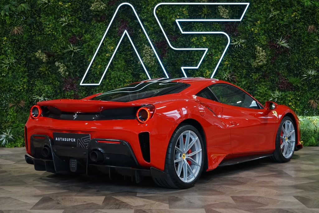 Ferrari 488 Pista 2020