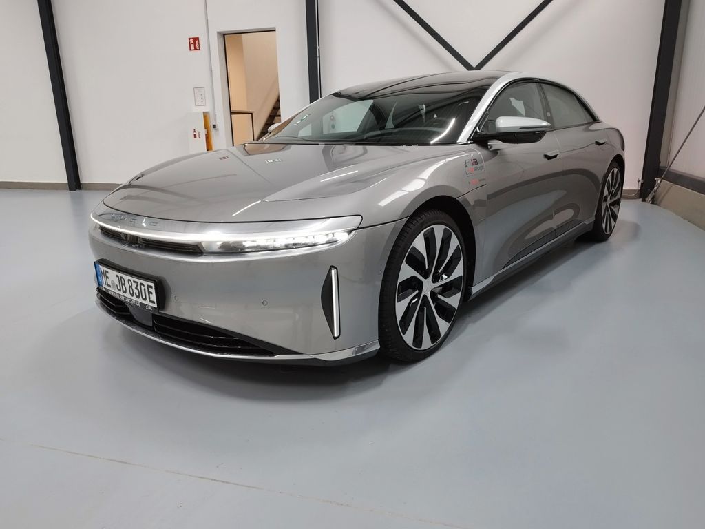 Lucid Air 2023