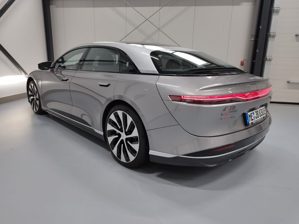 Lucid Air 2023