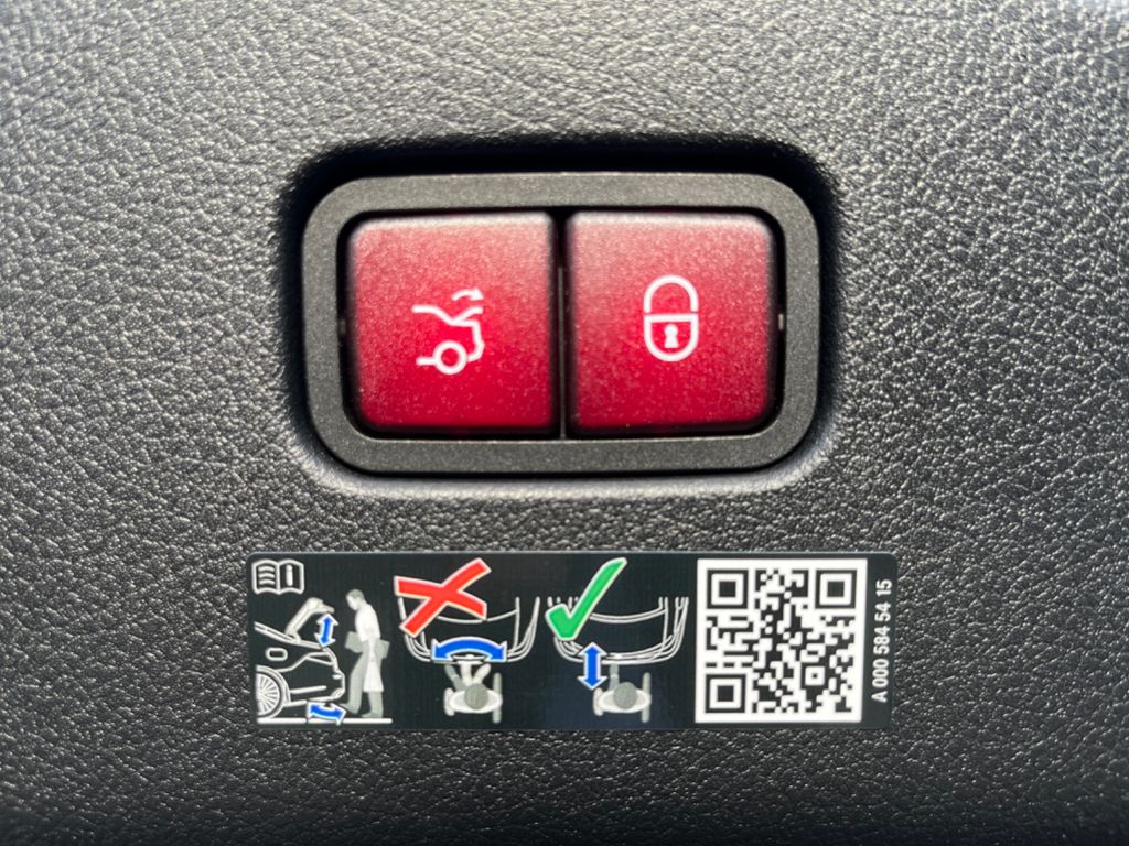 Mercedes-Benz CLE 200 2024