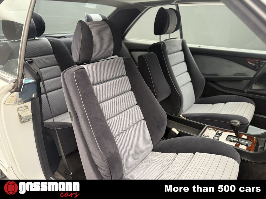 Mercedes-Benz 560 1989