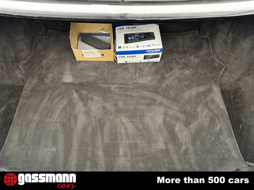 Mercedes-Benz 560 1989