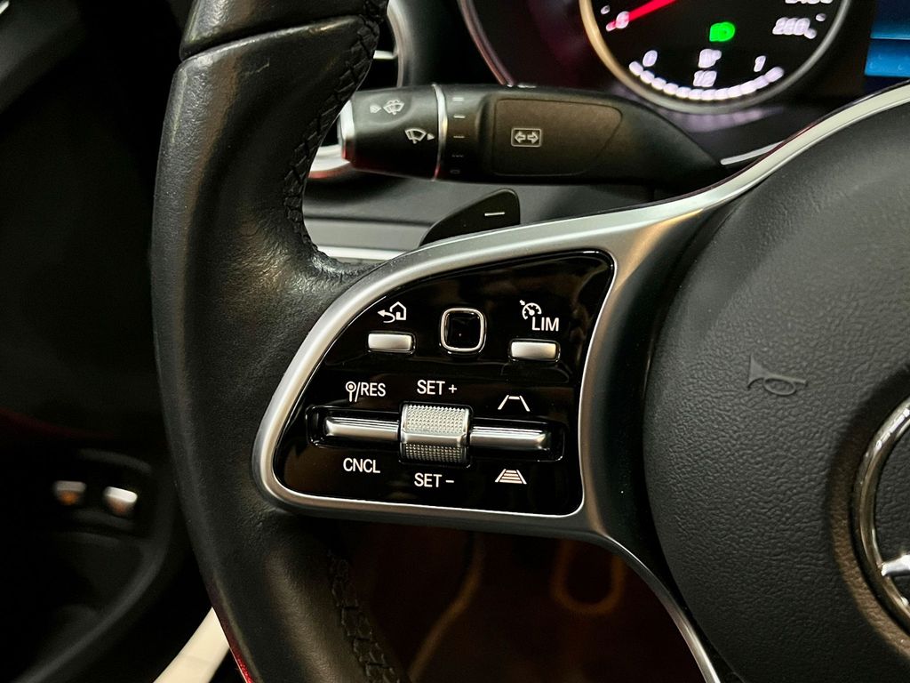 Mercedes-Benz C 300 2021