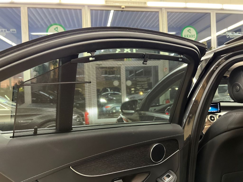 Mercedes-Benz C 300 2021