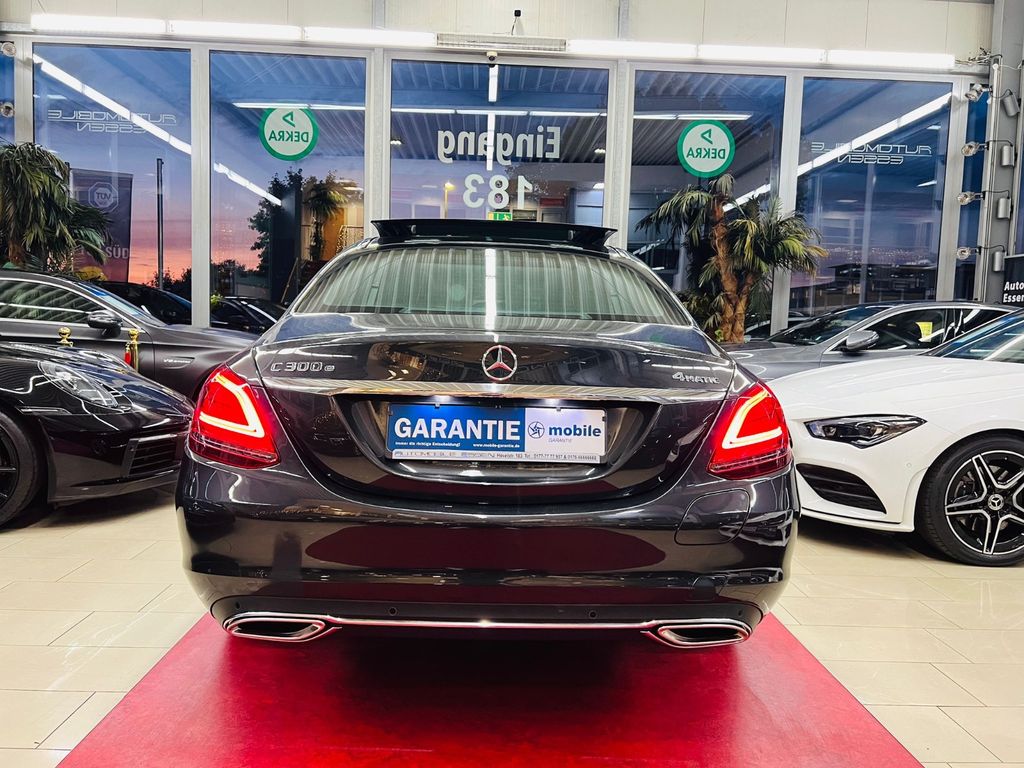 Mercedes-Benz C 300 2021