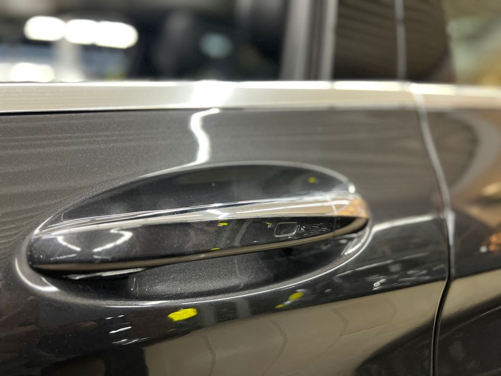 Mercedes-Benz C 300 2021