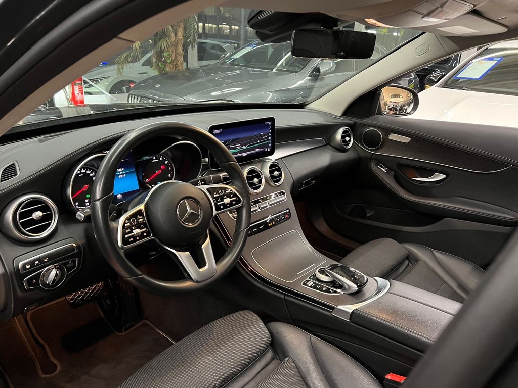 Mercedes-Benz C 300 2021