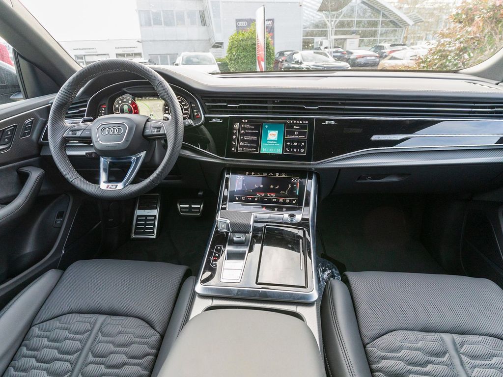 Audi RSQ8 2025