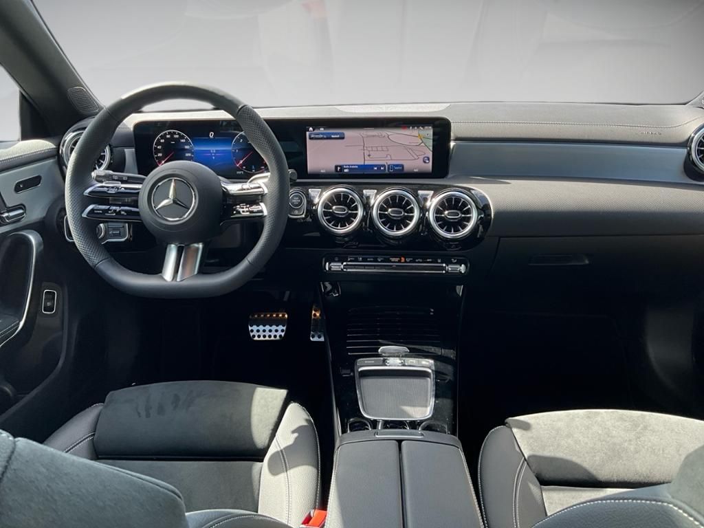 Mercedes-Benz CLA 220 Shooting Brake 2025
