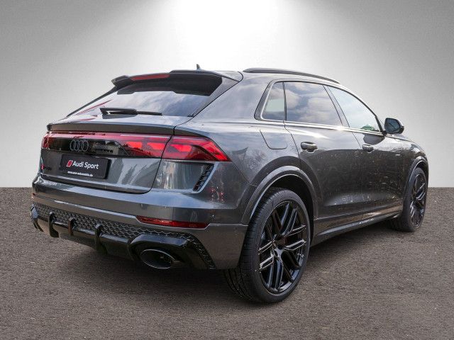 Audi RSQ8 2025