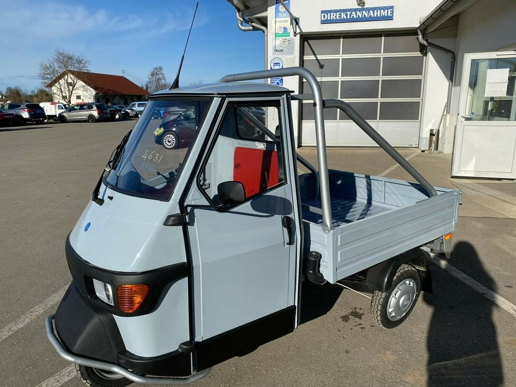 Piaggio APE